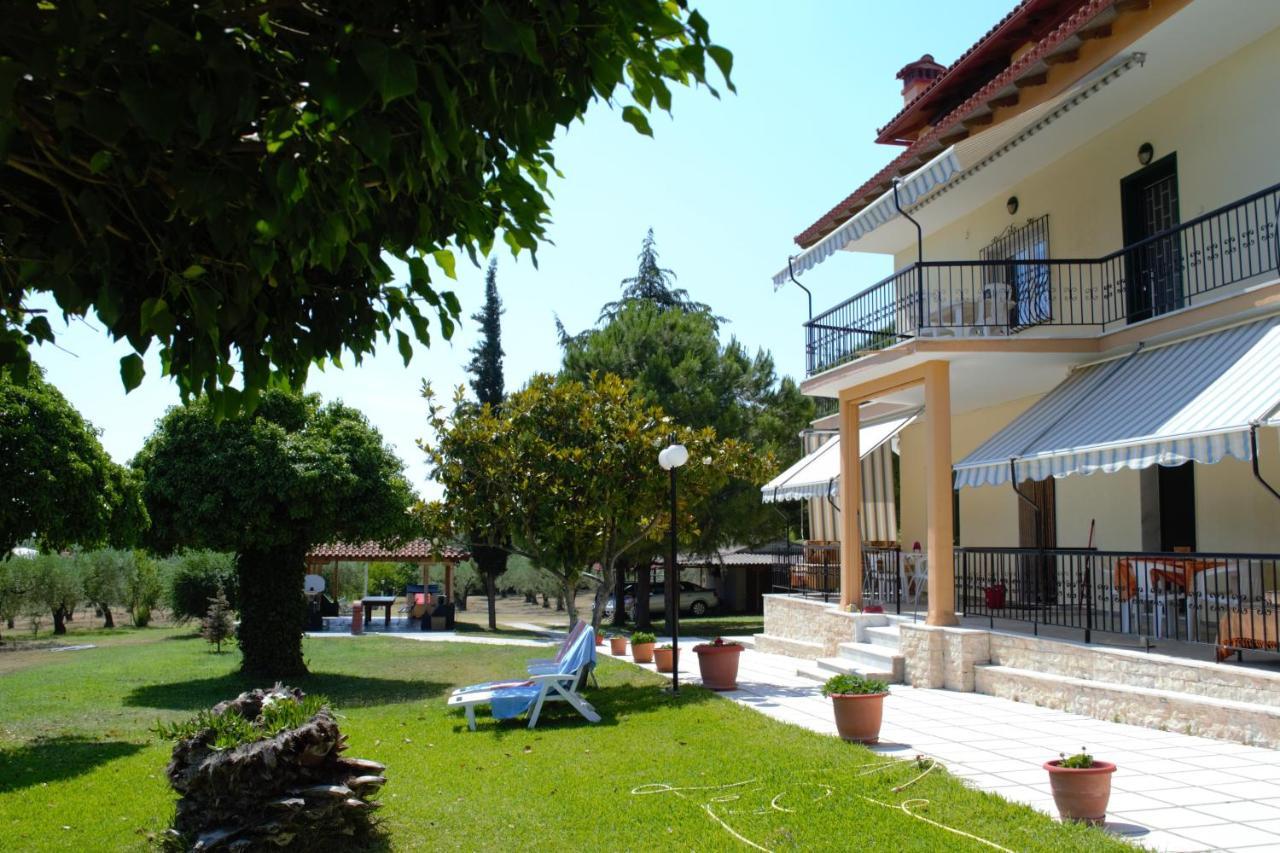 Olivemare Holidays Néa Iráklia Kültér fotó