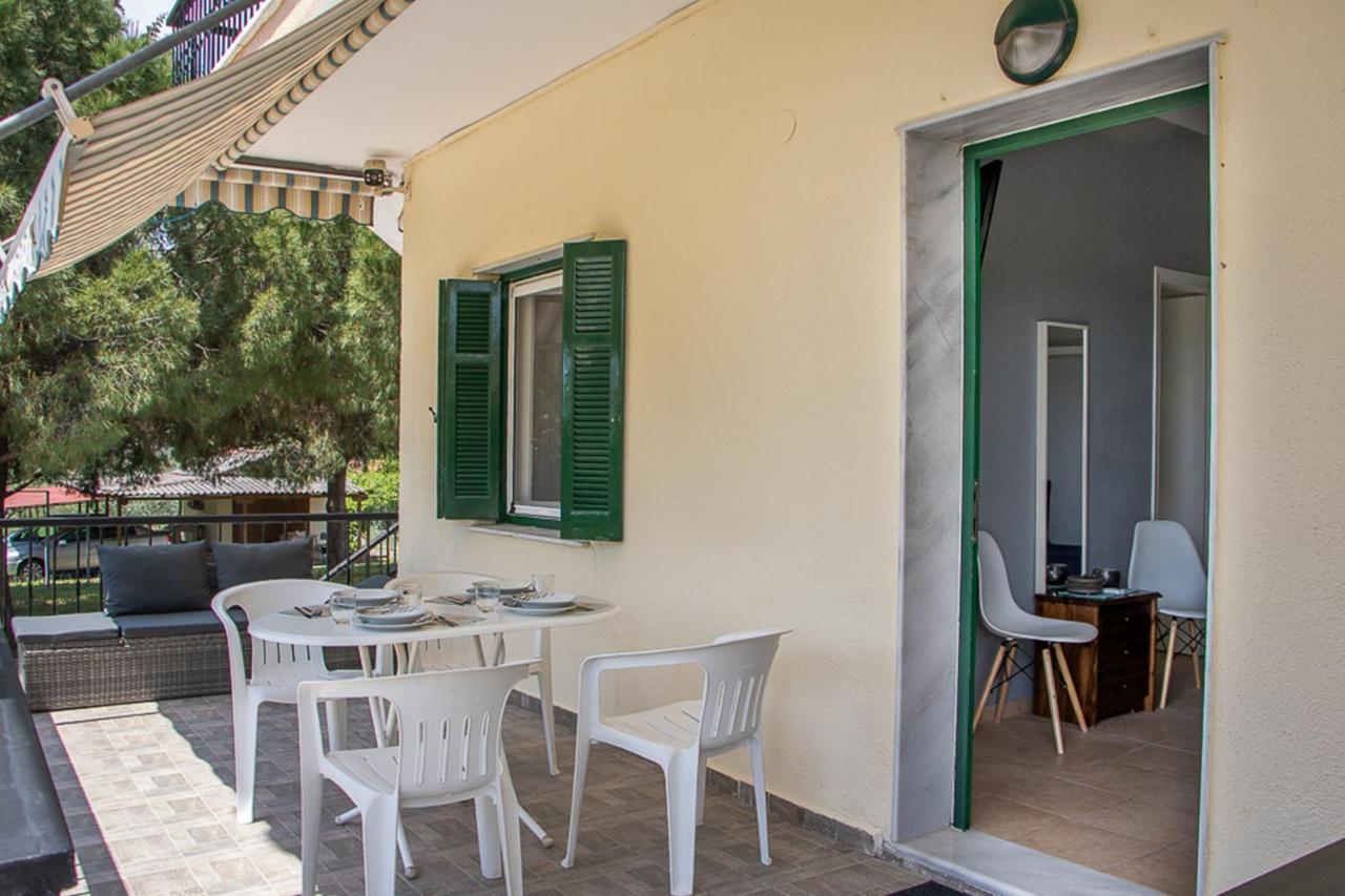 Olivemare Holidays Néa Iráklia Kültér fotó