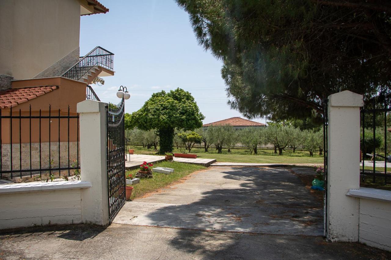 Olivemare Holidays Néa Iráklia Kültér fotó
